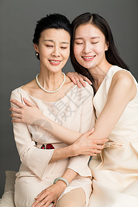 成年子女高雅亚洲幸福母女图片