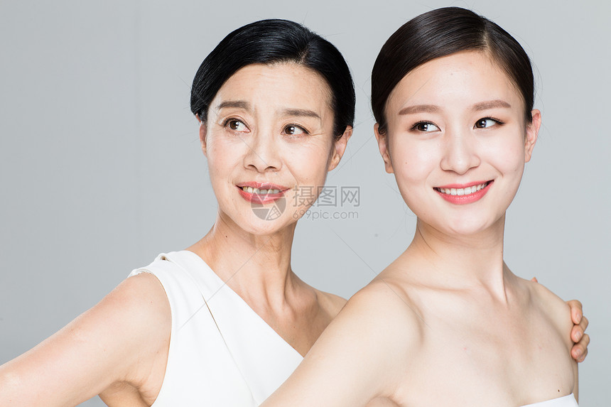 仅女人魅力母女妆面肖像图片