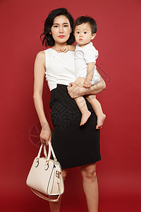 辣妈抱娃素材时尚妈妈和宝宝背景