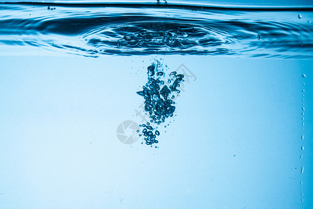透明彩色泡泡彩色图片纯净蓝色背景水花背景
