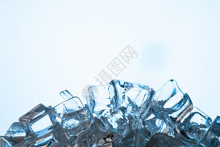 清凉冰块的创意摄影图片