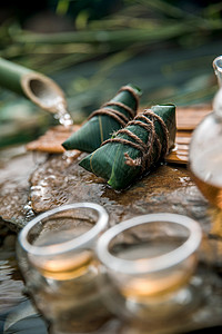 东方节日传统食品粽子图片