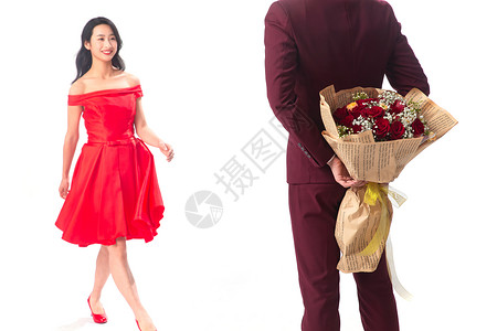 送小礼品鲜花后背欢乐青年男人给女朋友送玫瑰花背景