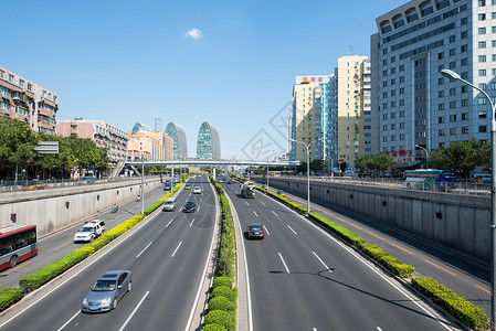 北京西直门建筑群和道路图片