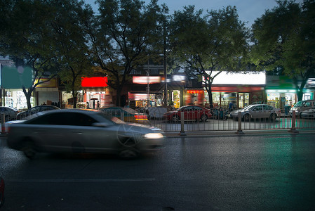 中国美食街照亮机动车国际著名景点北京城市北京城市夜景背景