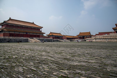 地面标志宏伟北京故宫背景