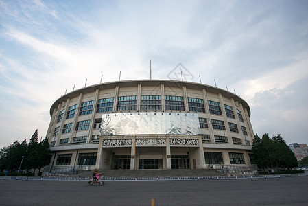 建筑结构圆形路北京工人体育馆图片
