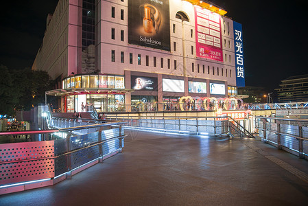 文字新素材新的东亚高层建筑北京商业街夜景背景