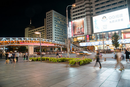 旅行办公大楼高层建筑北京商业街夜景图片