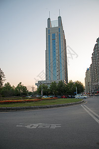 城市道路东北部市中心辽宁省丹东城市建筑图片