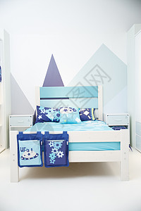 可爱蓝底卡通蓝色房屋卧室整洁的儿童房背景