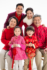 人女人东方幸福家庭过新年图片