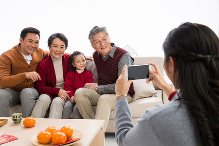 交流方式节日祖父幸福家庭图片