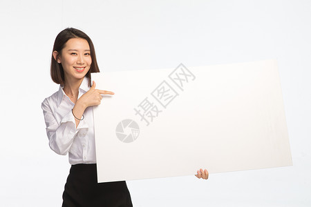 衬衫空白素材仅成年人水平构图轻松商务青年女人和白板背景