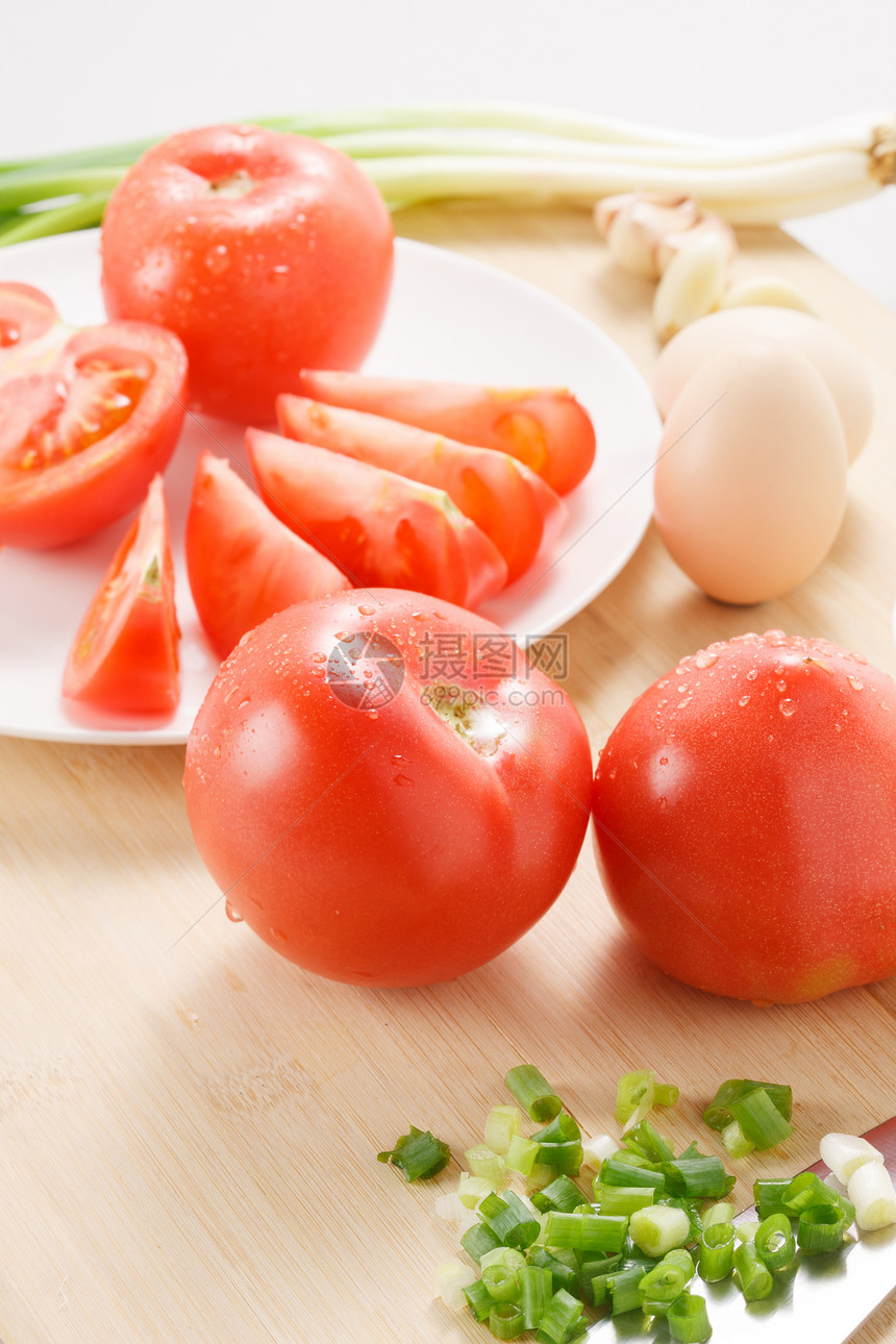 有机食品炒西红柿鸡蛋的食材图片