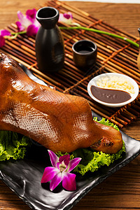 户内传统食品北京烤鸭图片