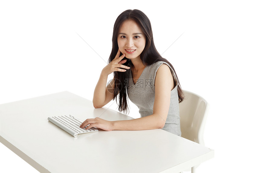 互联网电脑20多岁青年商务女人图片