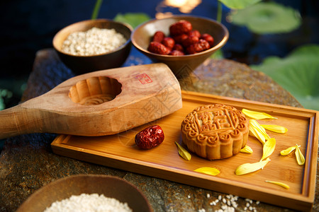 传统文化健康食物制作月饼图片