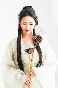 莲蓬与人传统文化古装美人背景