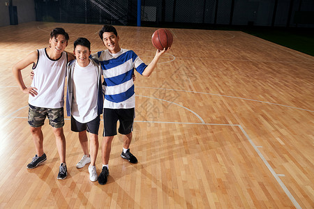 体育团体运动青年男人打篮球图片