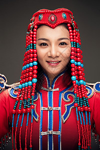 56个民族衣服少数民族穿着蒙古族服饰的女人图片