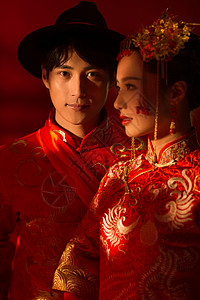 爱传万家举办中国风婚礼的新人背景