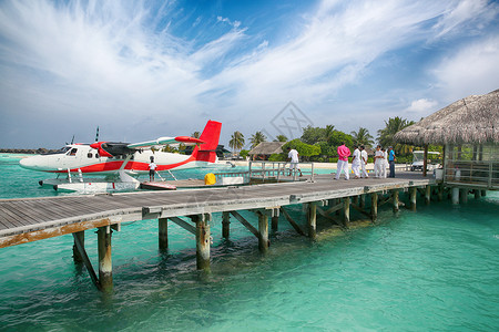 水上飞人草房旅游胜地宁静马尔代夫海景背景