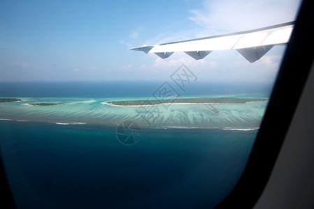 海滩海洋海景从飞机上俯瞰马尔代夫风光图片