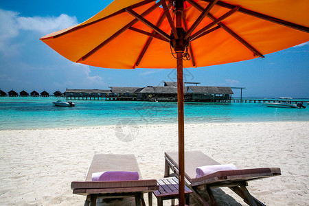 旅行太阳伞度假马尔代夫海景风光图片