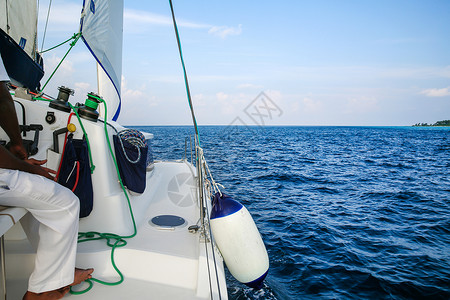 驾驶帆船欢乐摄影船航海背景