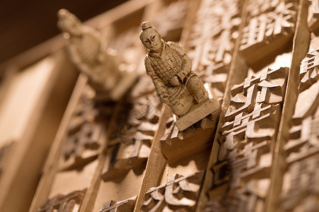 古代木制的活字印刷和兵马俑背景图片