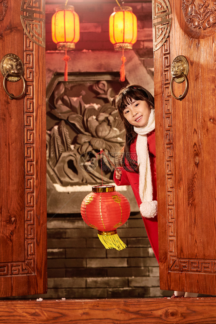 传统文化户外厚衣服快乐儿童过新年图片
