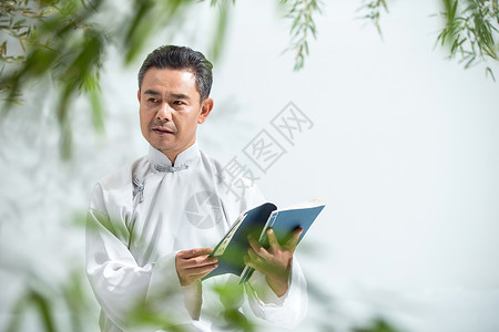 传统服装复古中老年男人高清图片