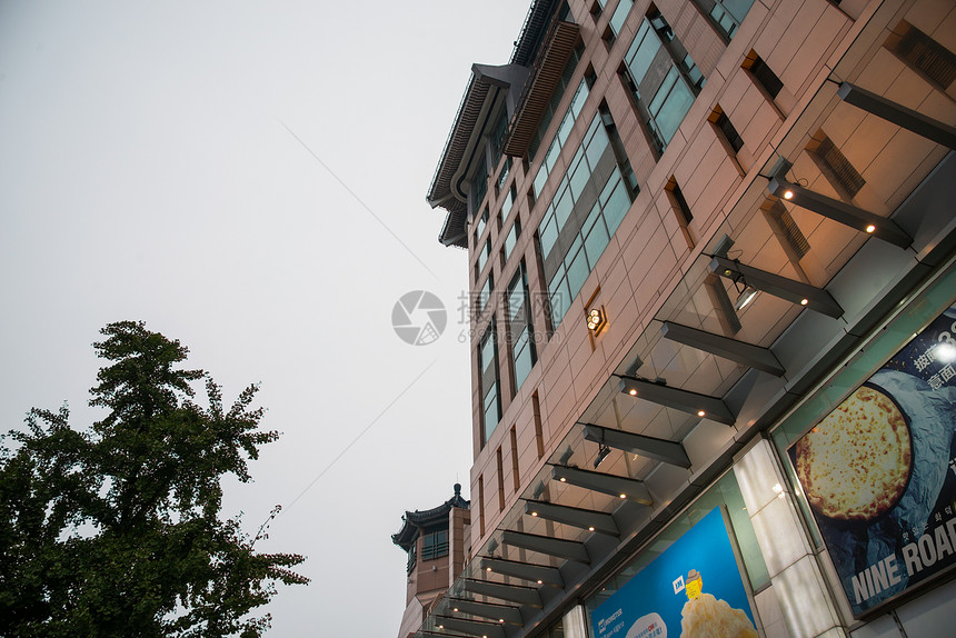 高层建筑首都户外北京王府井图片