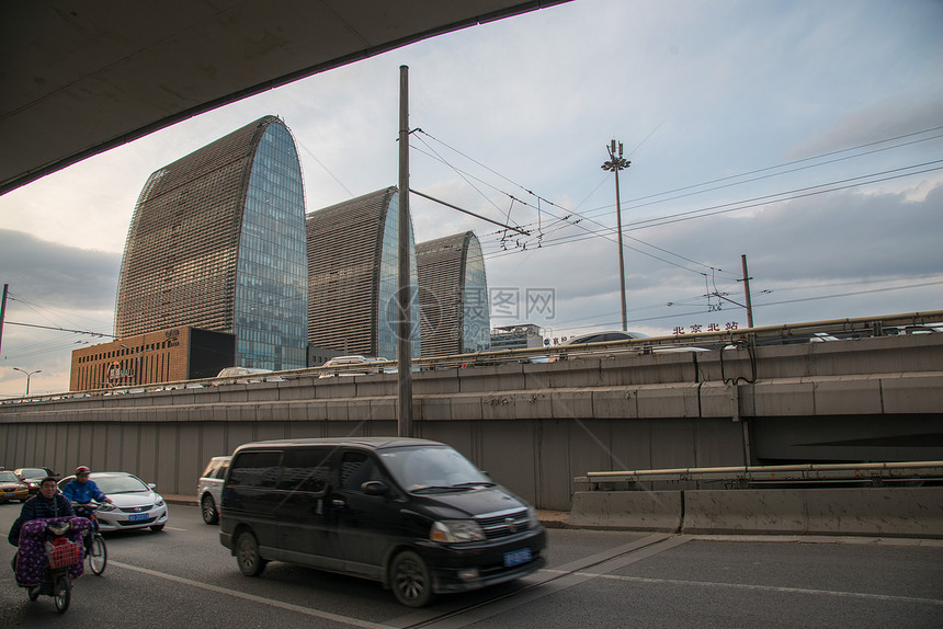 路首都户外北京西直门建筑群图片