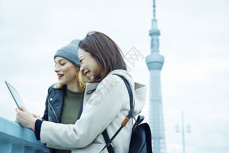 外国人在东京旅行观光图片