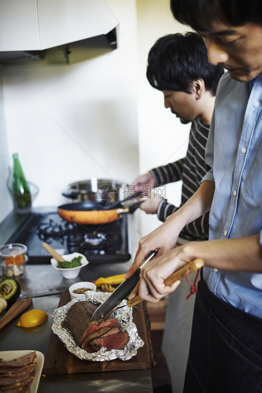 家庭聚会准备料理图片