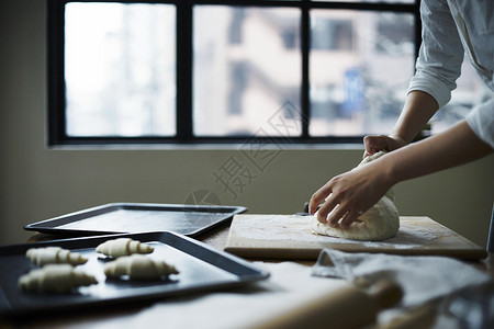 手工制作面包特写图片