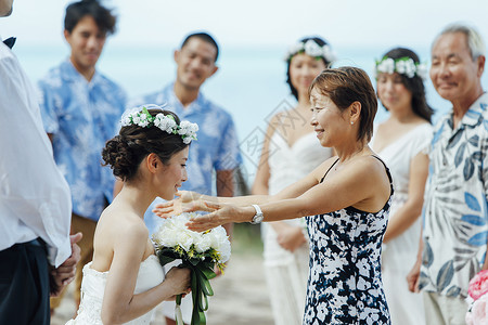 海边婚礼仪式图片