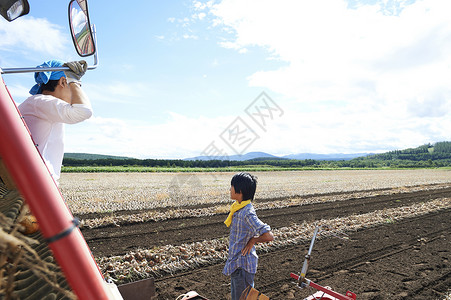 农活男男体验农业肖像的年轻人图片