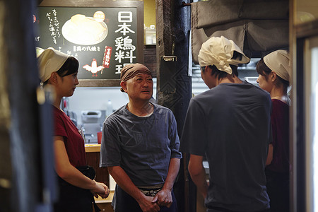 餐厅开业宣传单餐厅开业前的会议背景