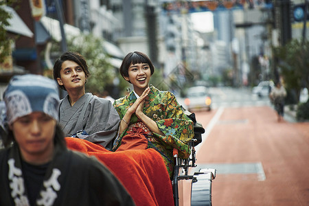 日本人力车东京旅游的外国人背景