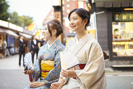 东京女人青年浅草和服图片