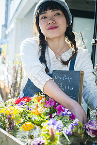 可爱的花店女老板图片