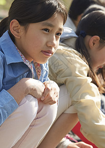 学生们参加课后户外活动时间图片