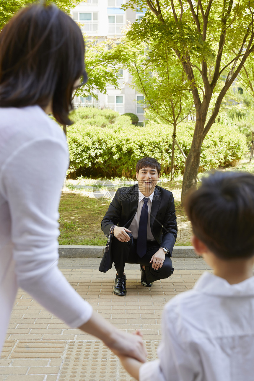 妈妈儿子负责人家庭图片