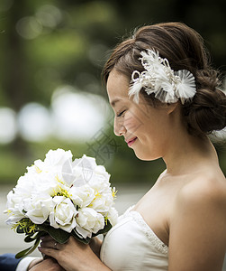 鲜绿亚洲街道照片婚礼图片