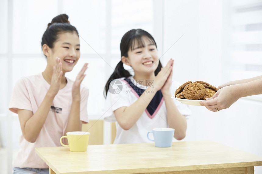 青少年女同学闺蜜一起玩耍图片