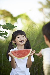 夏天神谕炸薯条孩子西瓜吃图片