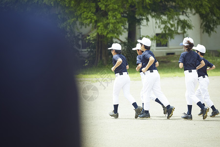 孩子领域文稿空间男孩棒球练习运行图片
